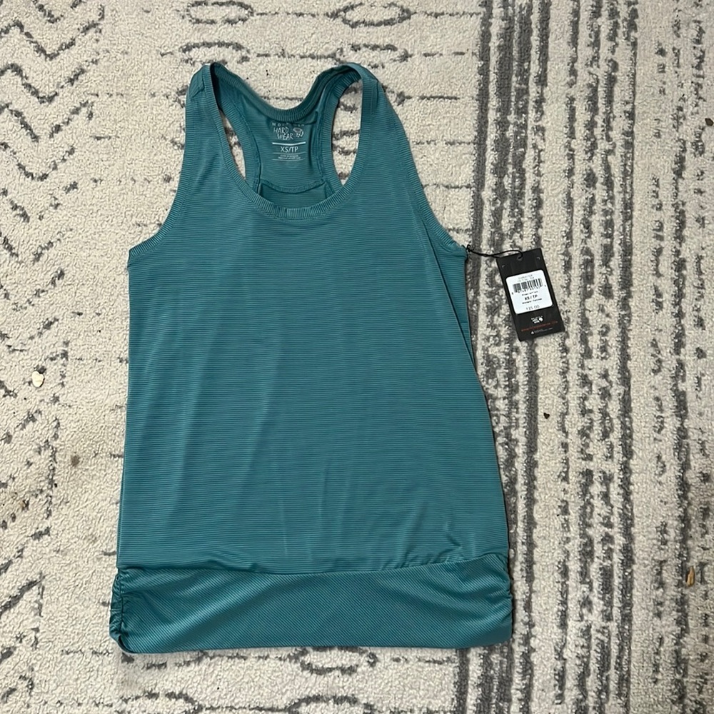 NWT Mountain Hardwear tank top